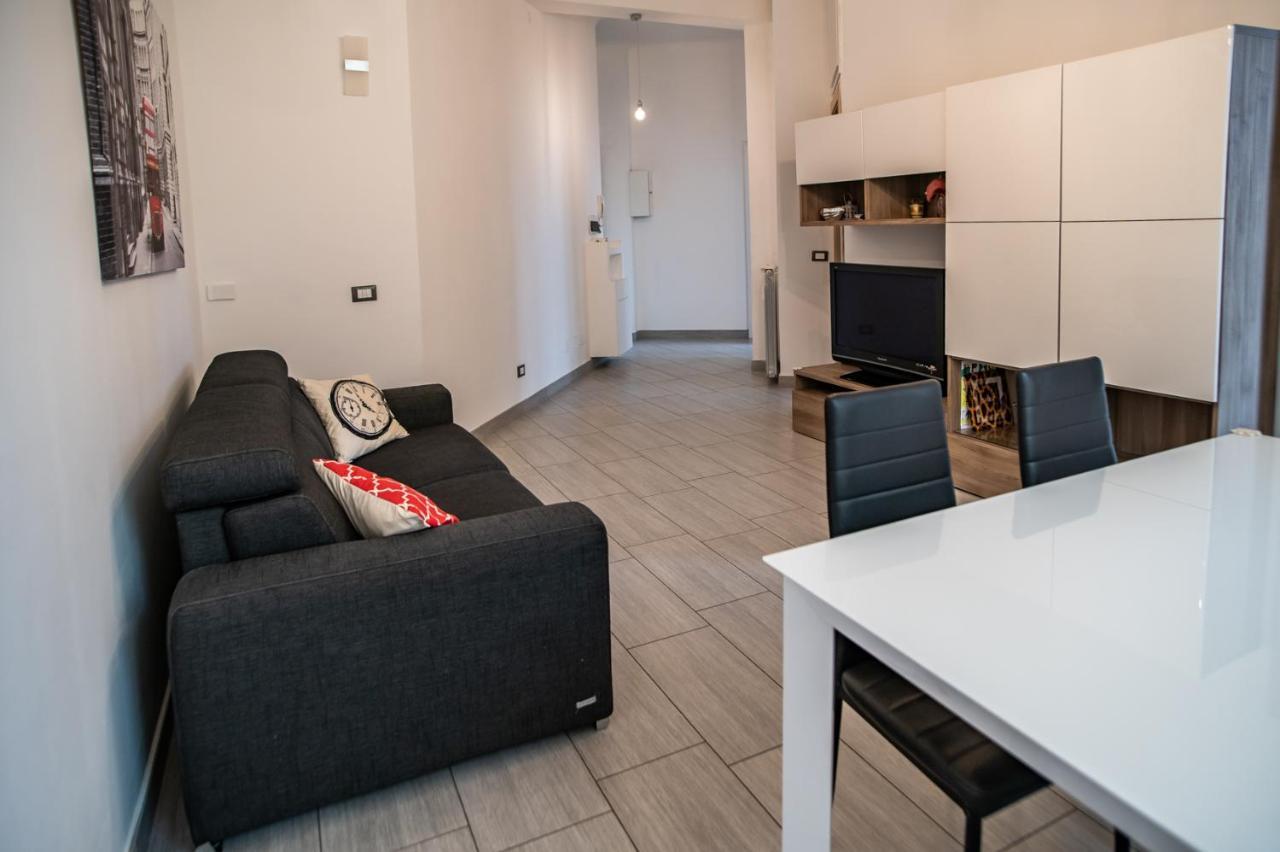 Edo'S Apartment Милано Екстериор снимка